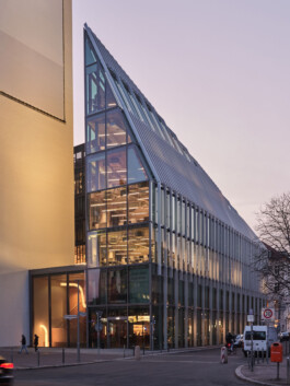  UNA NAU Markenagentur